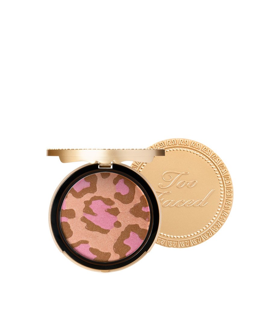 Bronzer s leopardím motivem a přídavkem růže, asos.com