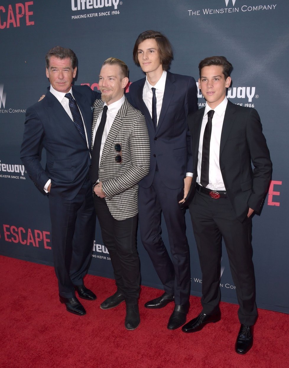 Pierce Brosnan a jeho synové Sean, Dylan a Paris