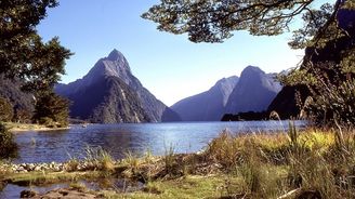 Nový Zéland v 70. letech: Projděte se panenskou krajinou Pána prstenů