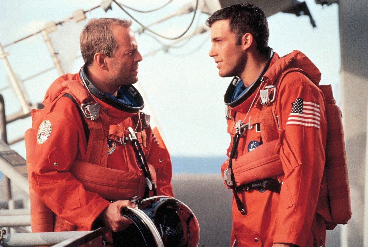 Bruce Willis a Ben Affleck ve snímku Armageddon.