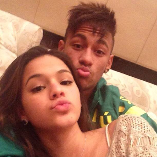 Bruna Marquezine (Neymar)