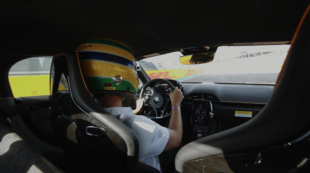 Bruno Senna na okruhu v Miami