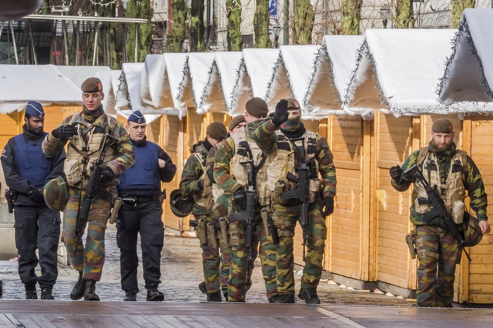 Bezpečnostní opatření v Bruselu po pařížském teroru