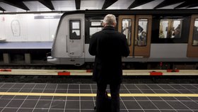 Zde vraždil islamista: V Bruselu je opět otevřena stanice metra.