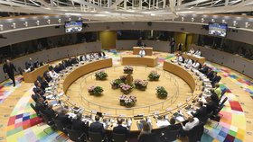 V Bruselu začalo jednání Evropské rady. Zástupci evropské 28 řeší brexit, migraci i boj s terorismem.
