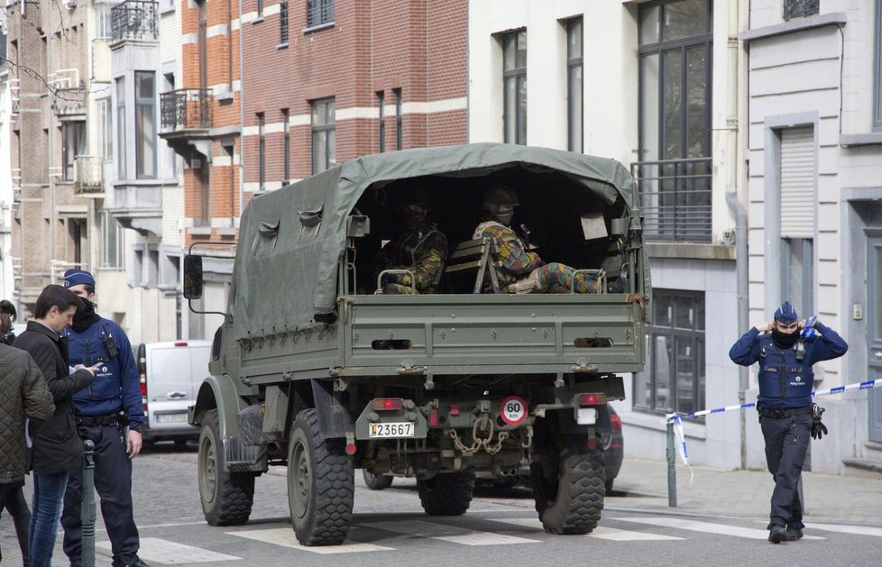 Do ulic Bruselu byla povolána armáda