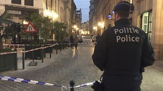 Alláhu akbar! křičel prý muž v centru Bruselu, pak pobodal policistu. Byl to zbabělý útok, řekl ministr
