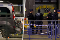 Útok v Bruselu: Muž zastřelil dva švédské fanoušky, křičel „Alláhu akbar“. Zemřel v nemocnici