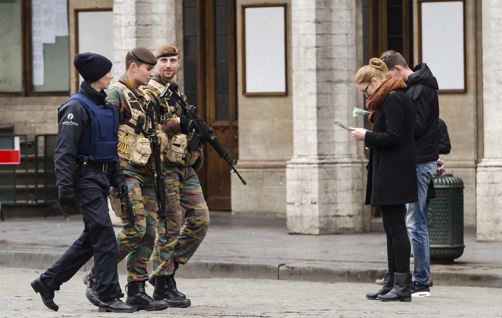 V Bruselu je nejvyšší stupeň protiteroristické pohotovosti.