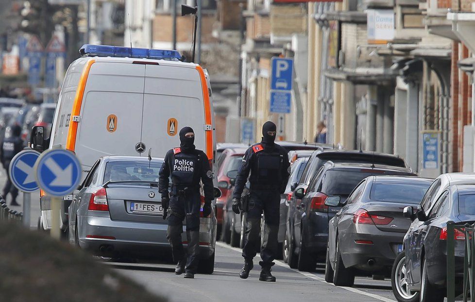 Další policejní razie poblíž Bruselu