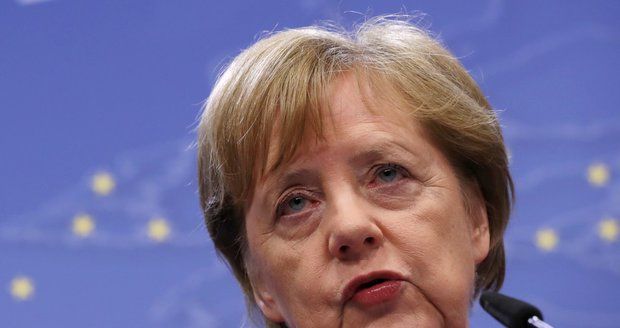 Merkelová: O novém šéfovi Evropské komise má být jasno koncem června