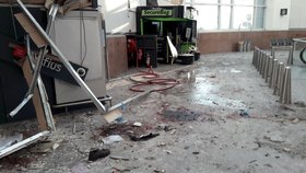 Obraz zkázy: Bruselské letiště Zaventem dva dny po teroristických útocích