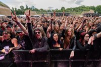 Podivná smrt muže (†42) na festivalu Brutal Assault: Našli ho mrtvého ve stanu!