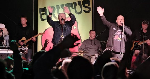 Zemřel zpěvák skupiny Brutus