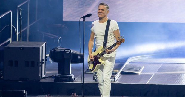 Bryan Adams přijíždí do Česka: Zahraje v Hradci Králové