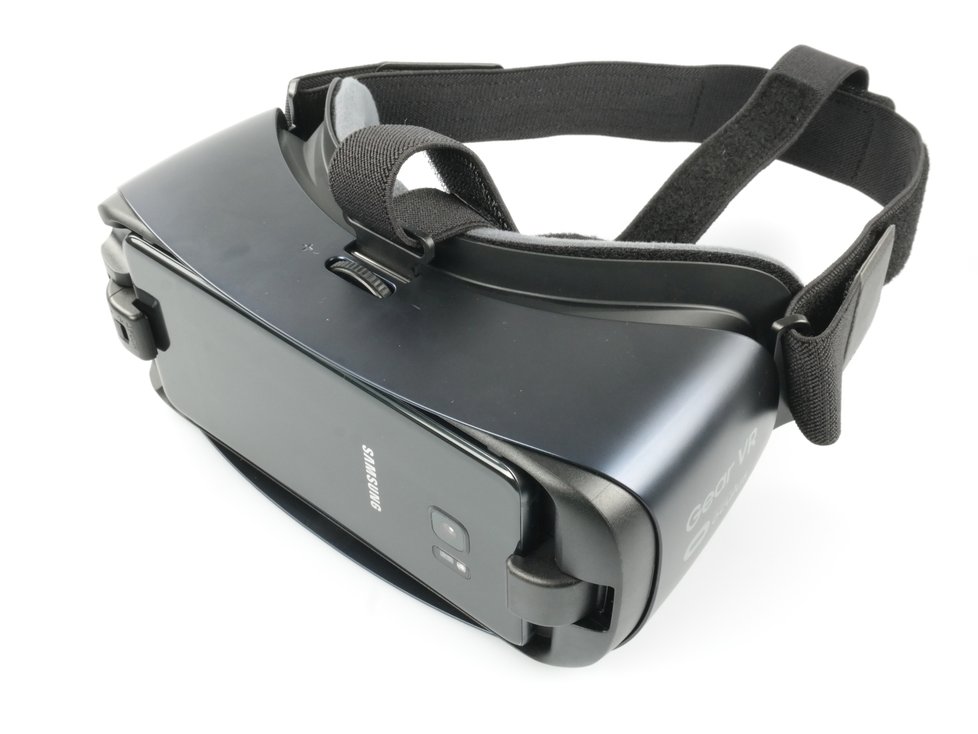 Brýle Samsung Gear VR určené pro spuštění obsahu ve virtuální realitě