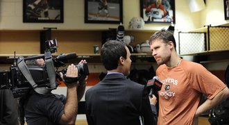 Bryzgalov se vrací do NHL. Edmonton se kvůli němu zbavil Šmída