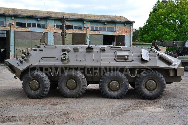 BTR-60 PU-12