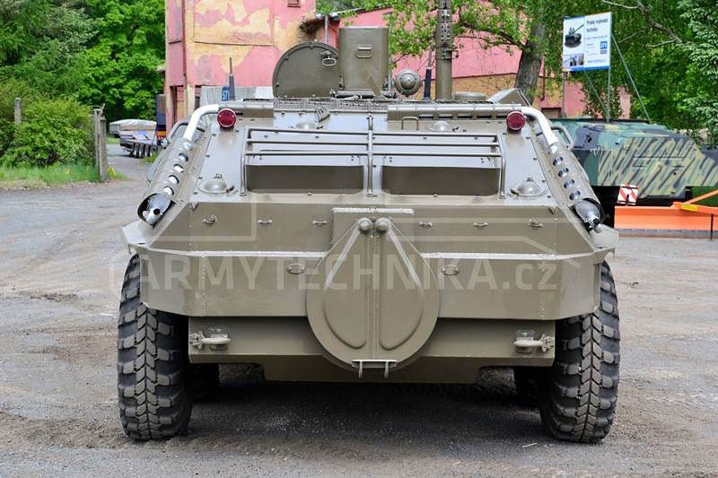 BTR-60 PU-12