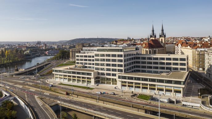 Bubenská 1, nedávno zrekonstruovaná historická stavba v majetku CPI