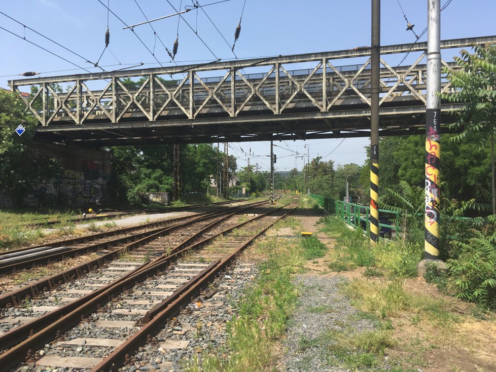 Nádraží Bubny - odtud mířily transporty českých Židů určených nacisty k likvidaci. (ilustrační foto)