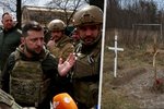 Ukrajinská rozvědka tvrdí, že získala nahrávky usvědčující ruské vojáky z válečných zločinů.