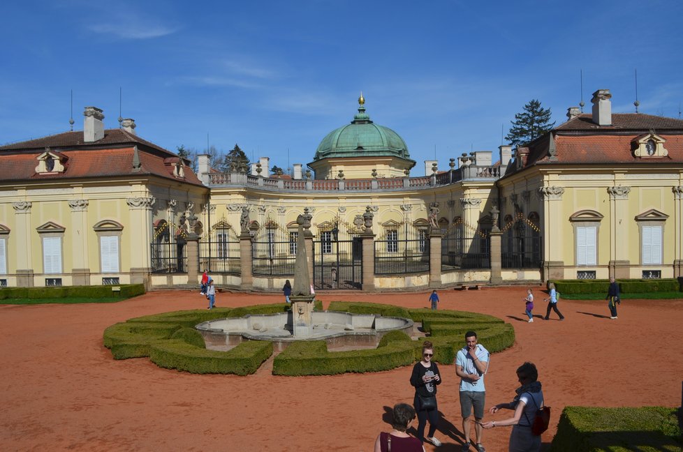 Natáčet se bude například na zámku Buchlovice u Uherského Hradiště.