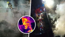 Ve Zlíně hořela střecha střední školy.