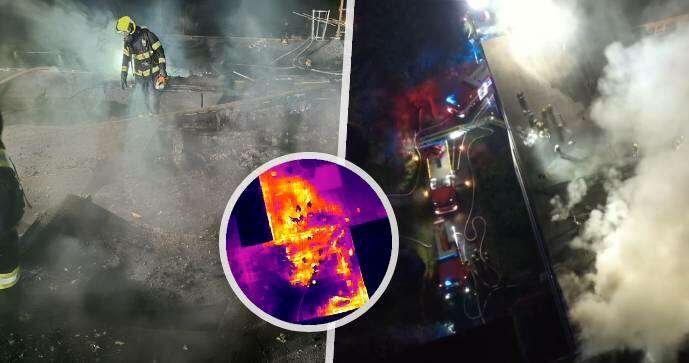 Ve Zlíně hořela střecha střední školy.