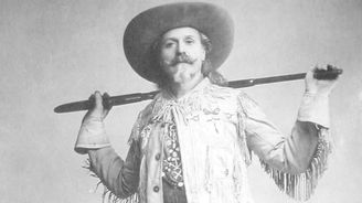 Buffalo Bill Evropanům ukazoval pohádky o Divokém Západě, svou show s Indiány předvedl i českým divákům Buffalo Bill Evropanům ukazoval pohádky o Divokém Západě, svou show s Indiány předvedl i českým divákům