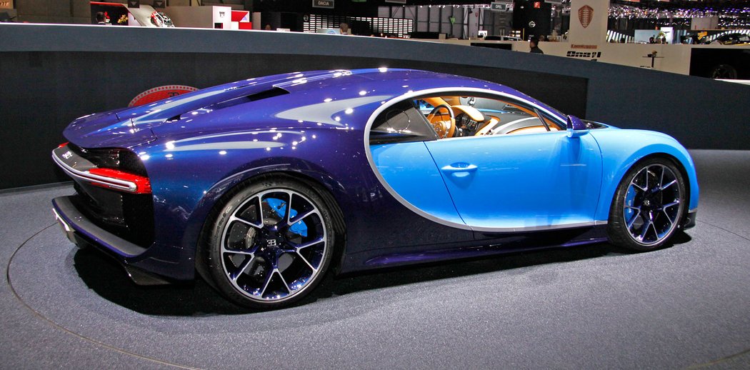 bugatti novemodely video autosalon zeneva2016 redakcnivideo