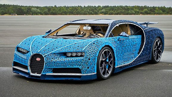 Lego postavilo z kostek Bugatti Chiron. V životní velikosti. A pojízdné!