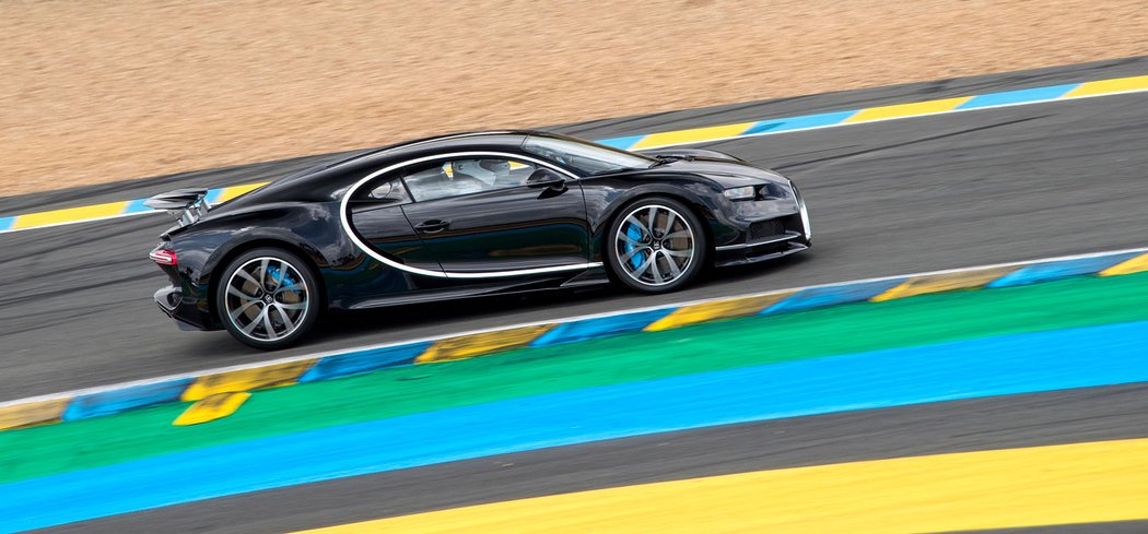 bugatti novemodely video supersport