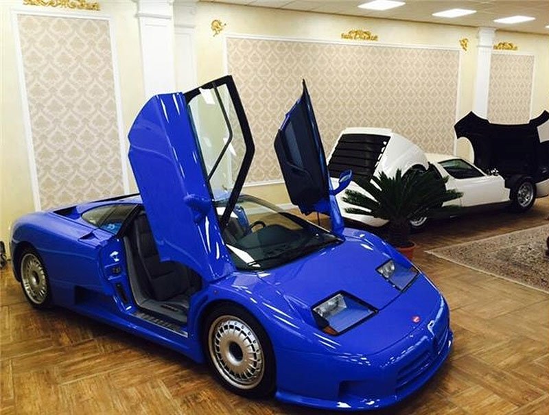 1995 Bugatti EB110