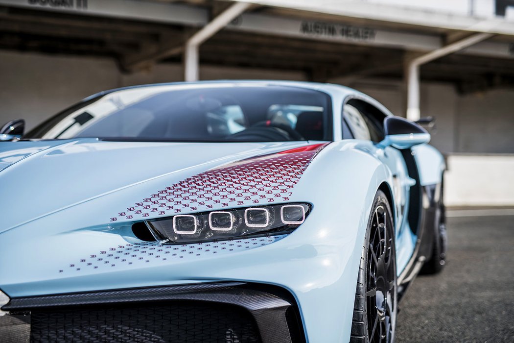 Bugatti Sur Mesure Chiron Pur Sport