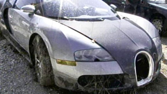 Za pojistný podvod s Bugatti Veyron hrozí majiteli vězení