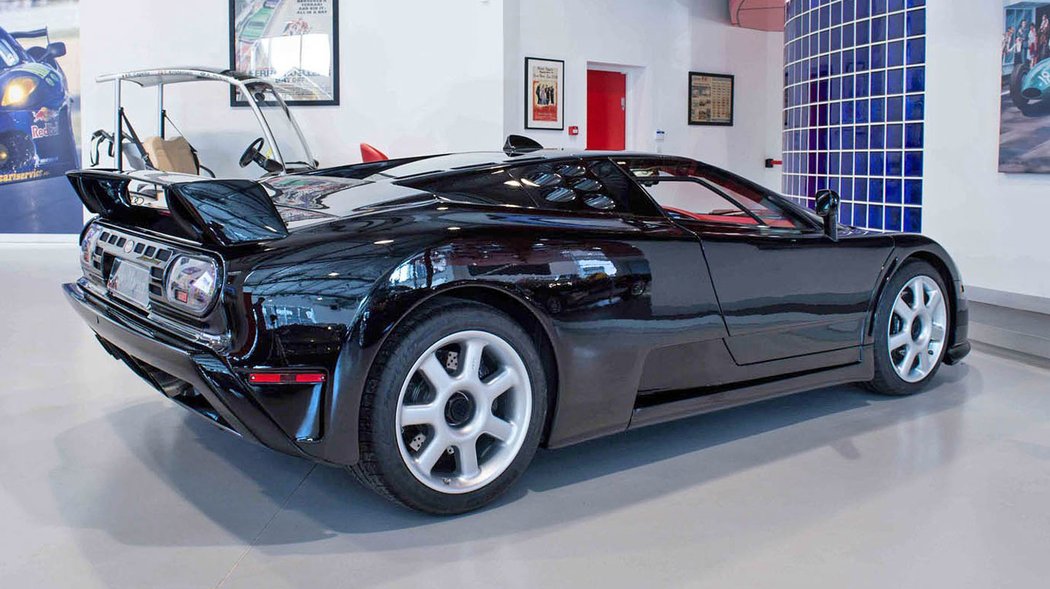 Bugatti EB110 SS