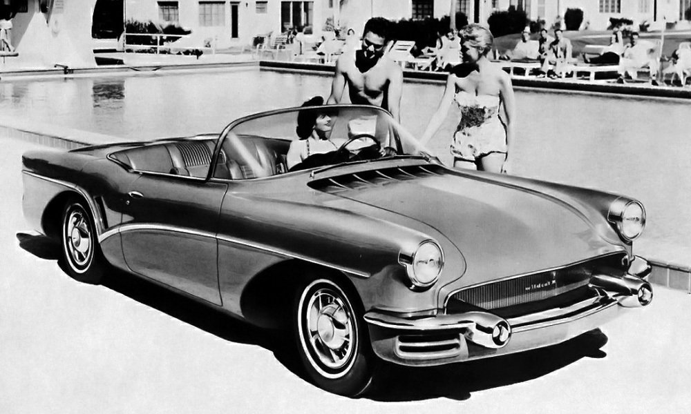 Poslední z řady konceptů Wildcat se na putovní výstavě Motorama objevil v roce 1955. Wildcat III byl čtyřmístný.