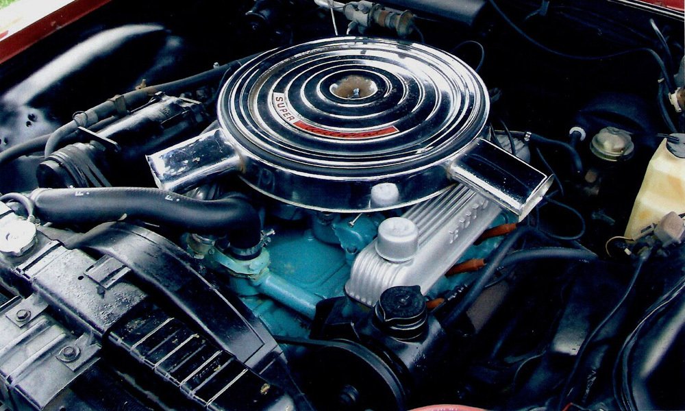 Nejsilnějším motorem byl sedmilitrový V8 Wildcat 465 s výkonem 390 koní. Říkalo se mu Super Wildcat.