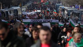 Nepokoje v Bulharsku trvají už několik týdnů a situace se neuklidnila ani po demisi kabinetu premiéra Bojka Borisova před deseti dny.