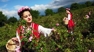 Růžový a voňavý karneval v bulharském městě Kazanlăk