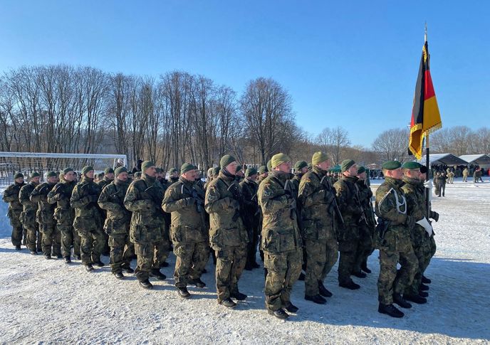 Vojáci německého bundeswehru na misi v litevském Kaunasu. Vojáci německého bundeswehru na misi v litevském Kaunasu.
