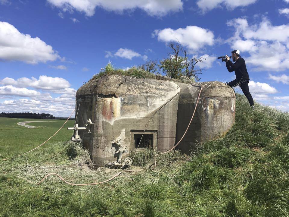 Rozřezání bunkru ve Vratěníně na Znojemsku spoustu lidí pořádně naštvalo. Podle mladého architekta jde o deaktivaci objektu, který sloužil k zabíjení.