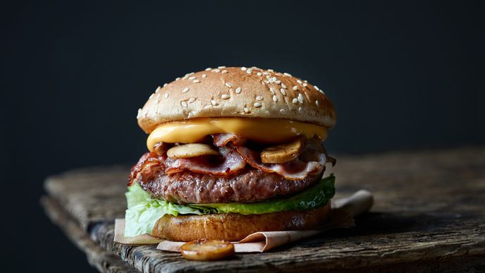 Recept na dokonalý burger se sýrem? Tady je!