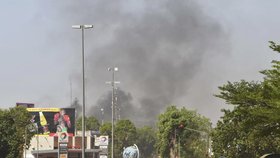Extremisté v Burkině Fasov v minulosti útočili na armádu a ambasádu Francie (03.03.2018)