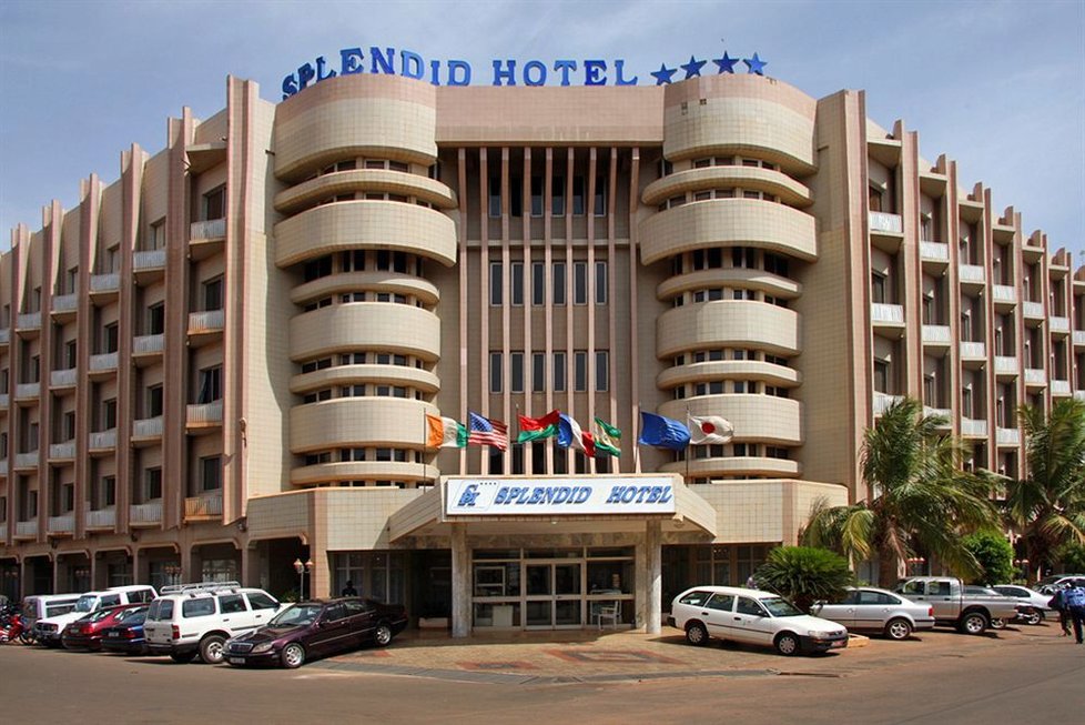 Hotel Splendid, na který zaútočili ozbrojenci.