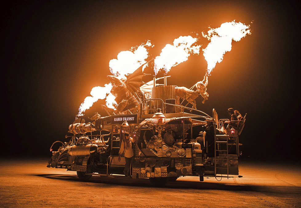 Instalace na festivalu Burning Man