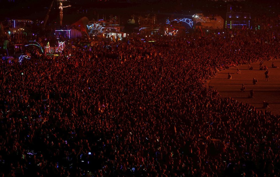 Netradiční festival se koná v nevadské poušti.