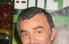 Herec Burt Reynolds (76) zkolaboval! Leží na JIPce!