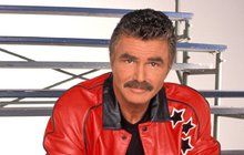 Slavný Burt Reynolds (81): Už sotva chodí, hraje ale pořád!